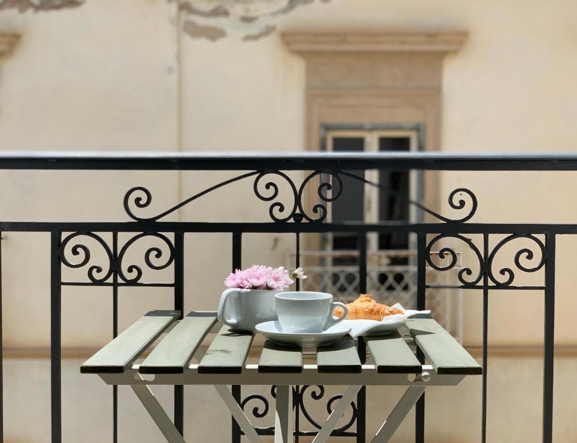 Re Sale Boutique Hotel Trapani Exterior foto